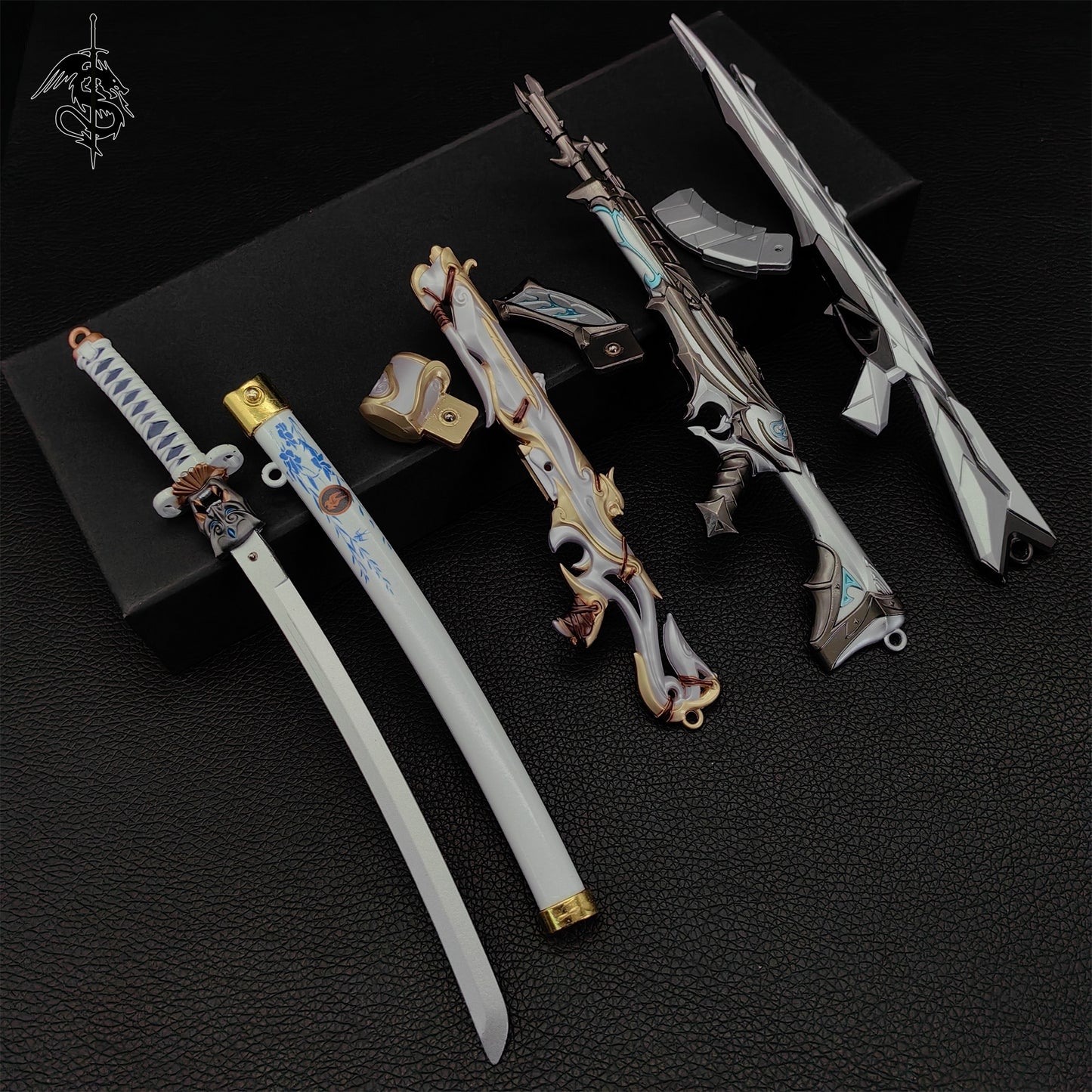 Metal Vandal Gun Mini Katana Knife 4 In 1 Gift Box