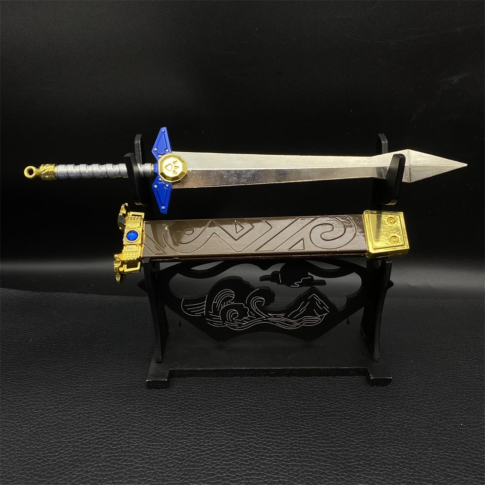 Mini Link Gnarly Master Sword Weapon 7 Swords