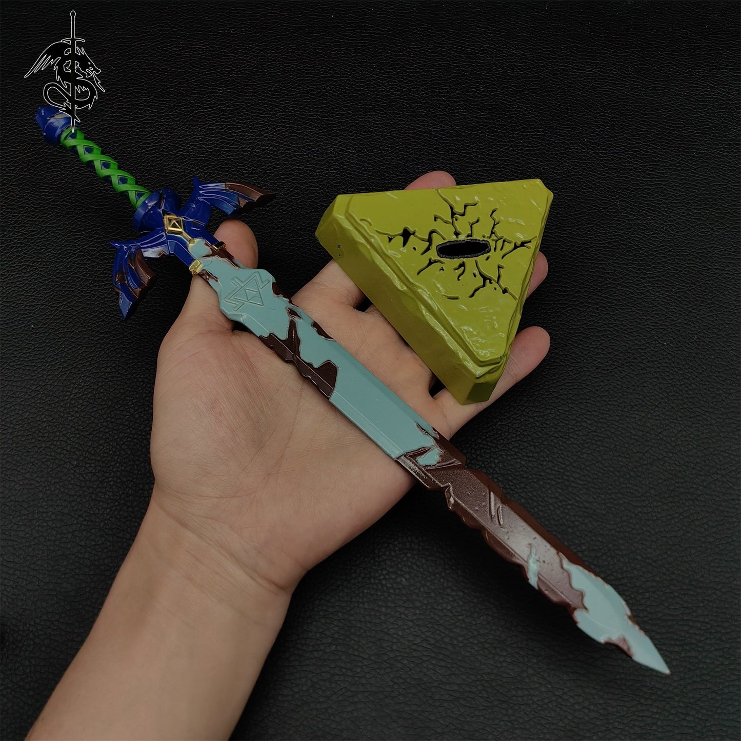 Link Metal Weapons Miniature Display Art