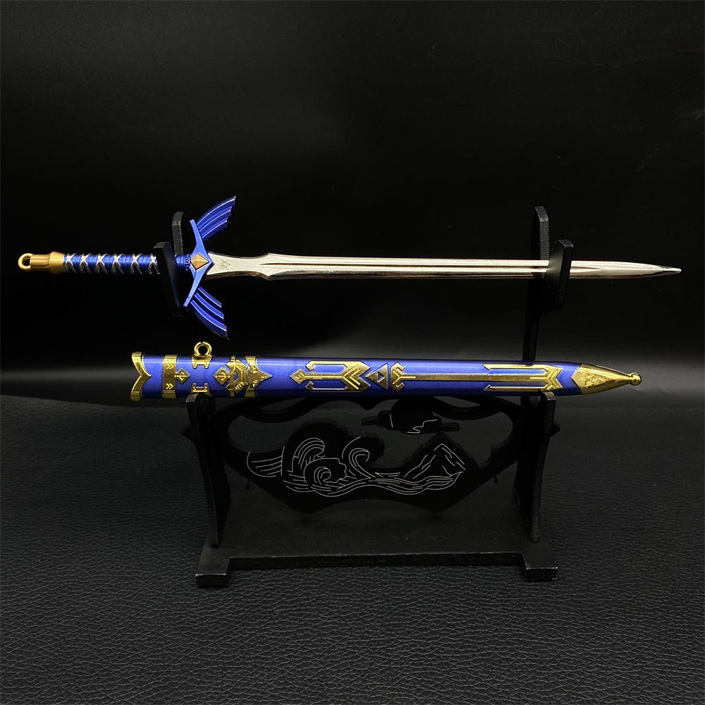 Mini Link Gnarly Master Sword Weapon 7 Swords