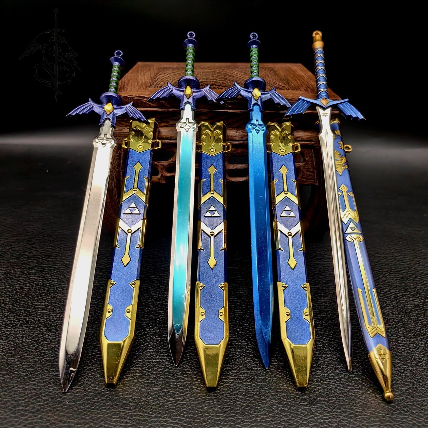 Metal Link Master Sword 4 Versions Gift Box