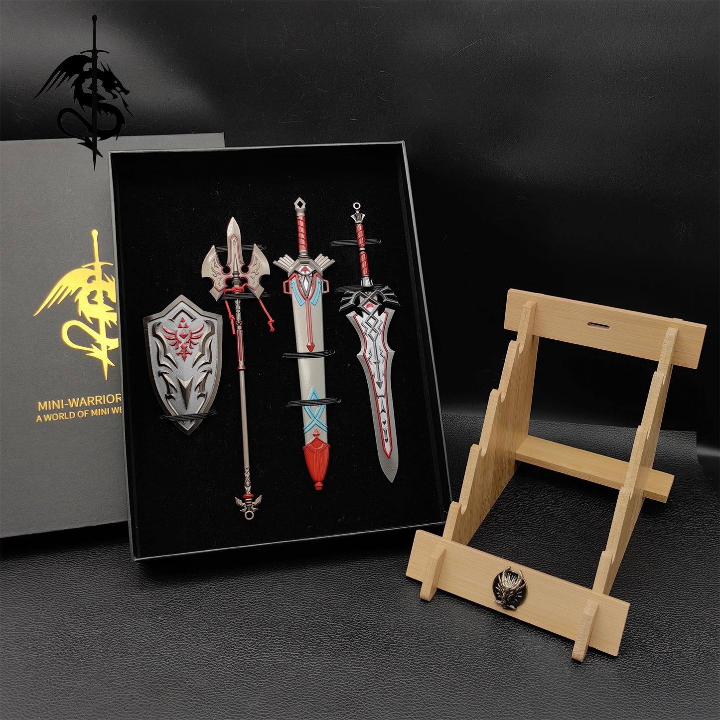 Link Metal Weapons Miniature Display Art