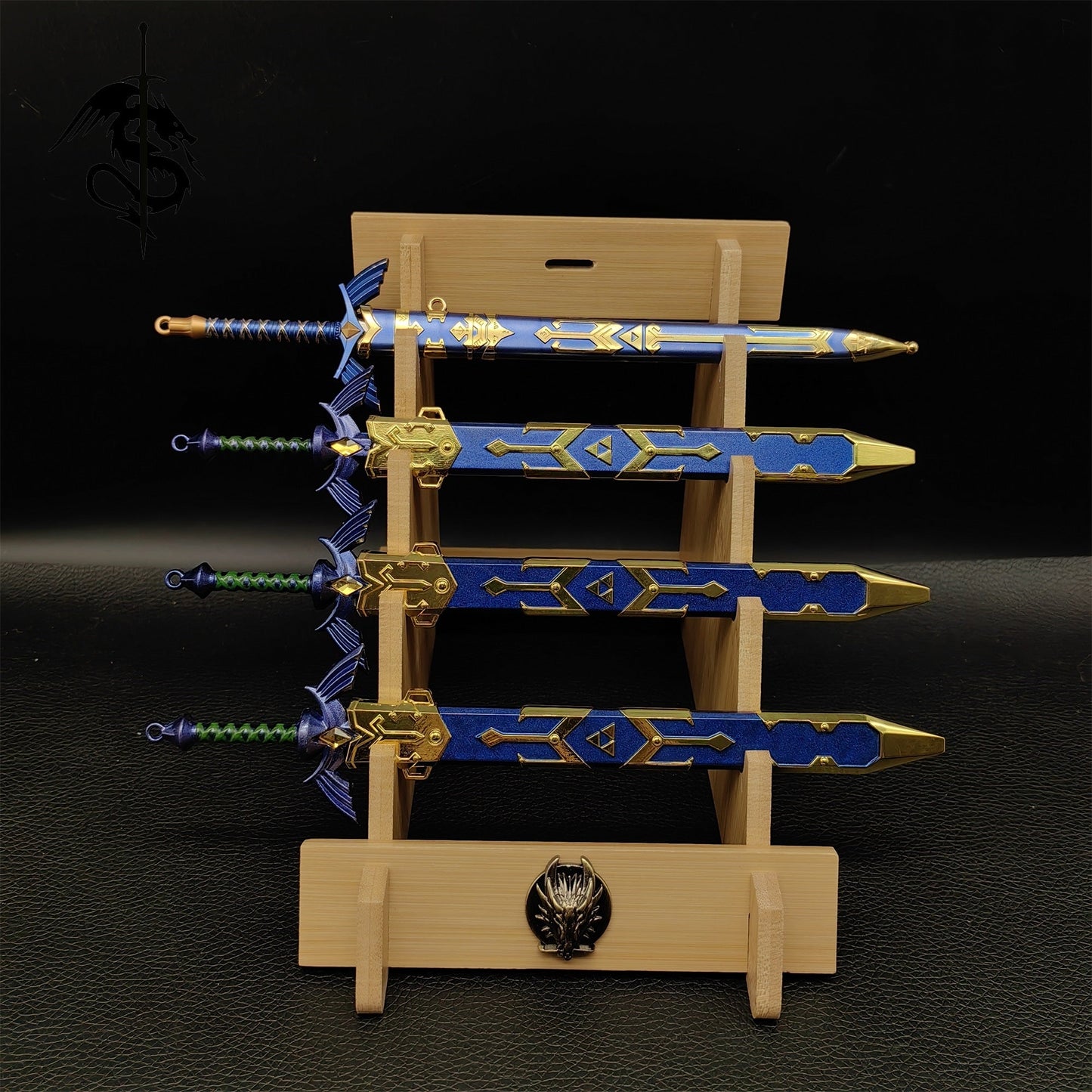 Metal Link Master Sword 4 Versions Gift Box