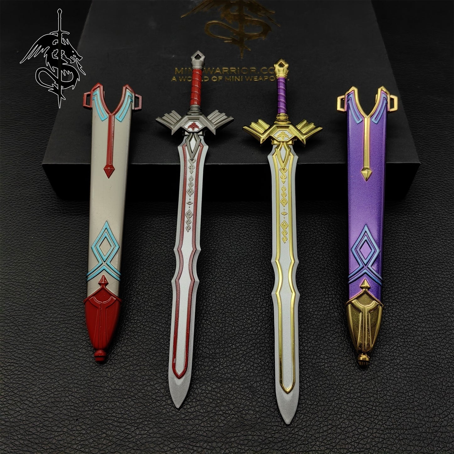 Royal Family Metal Weapon 4 In 1 Gift Box