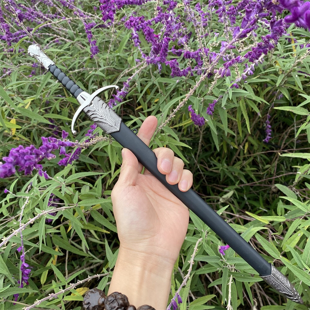 Middle Age Sword Artwork Dragon Bone Dagger Medieval Wolf Head Knight Sword Assassin Rapier Sword