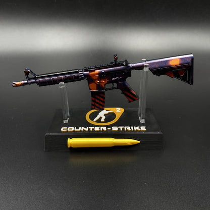 Hot Game CS Skin M4A4 Radiation Hazard Mini Metal Replica For Collectible