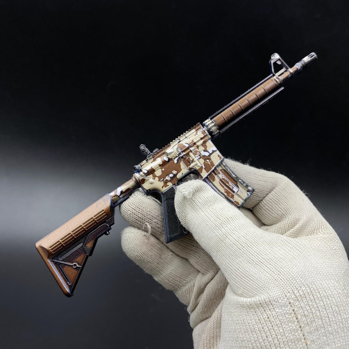CS Game Skin M4A4 Desert Storm Mini Metal Game Replica For Collection
