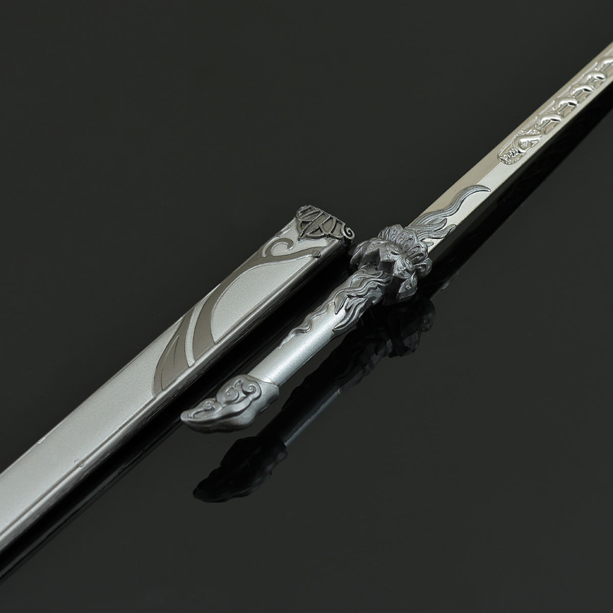 Longxiang Sword Alloy Collectible Replica, Decorative Fantasy Sword with Sheath