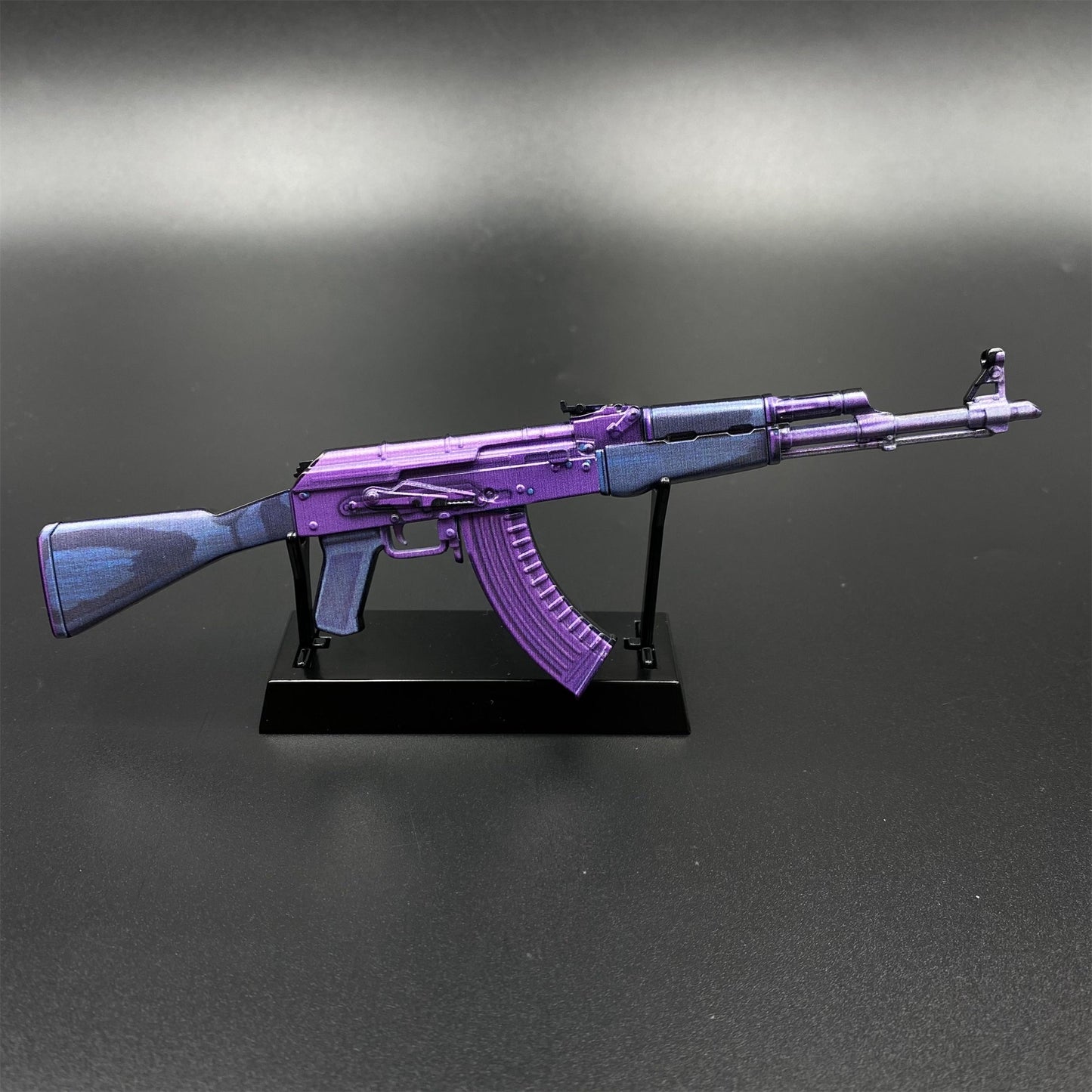 Hot Game CS2 Tiny Gun AK47 Midnight Laminate Metal Replica Game Prop Collectible