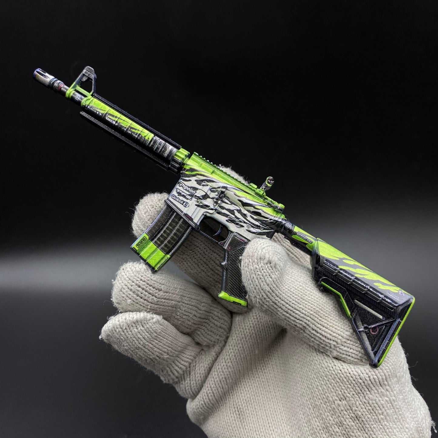 CS Game Skin M4A4 Full Throttle Mini Metal Game Replica For Collection