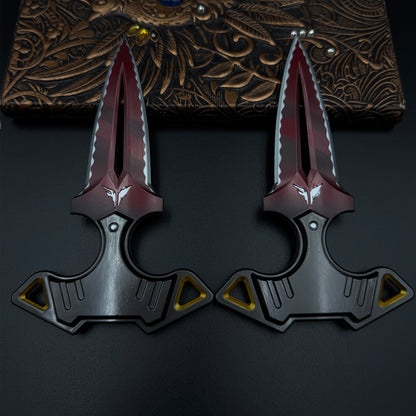 1:1 Scale Replica of Rogue Dagger Knife, Skin Replica Cosplay Prop Set Unsharpened Game Prop Collectible