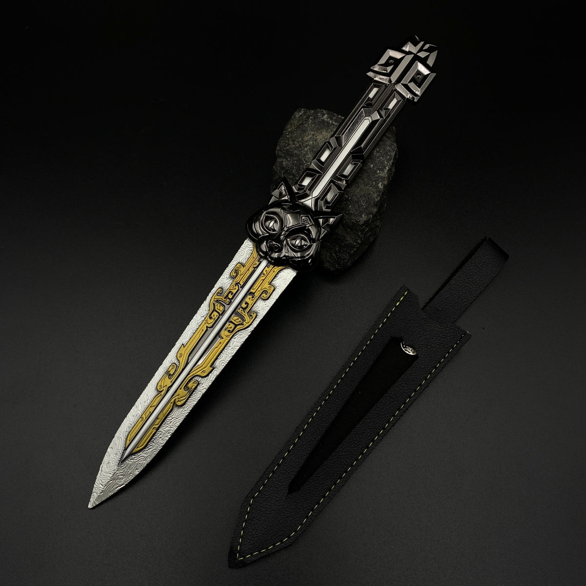 Delta Force Hackclaw Data Dagger Replica, Game Fan Collection Display Prop