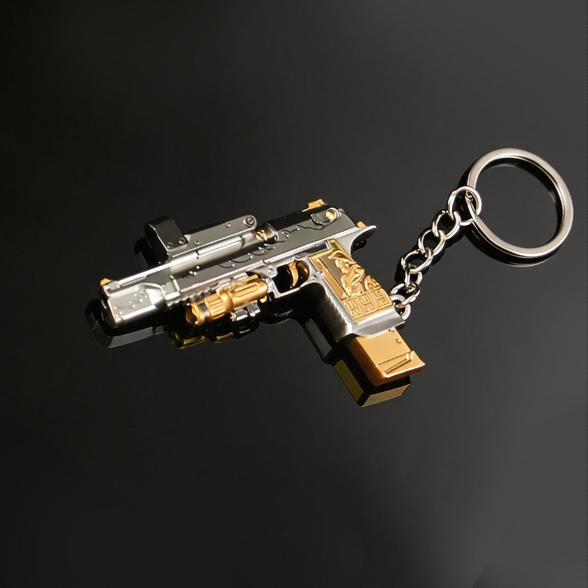 Delta Force Mini Tactical Handgun Alloy Keychain, FPS Game Fan Collectible Gift