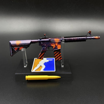 Hot Game CS Skin M4A4 Radiation Hazard Mini Metal Replica For Collectible