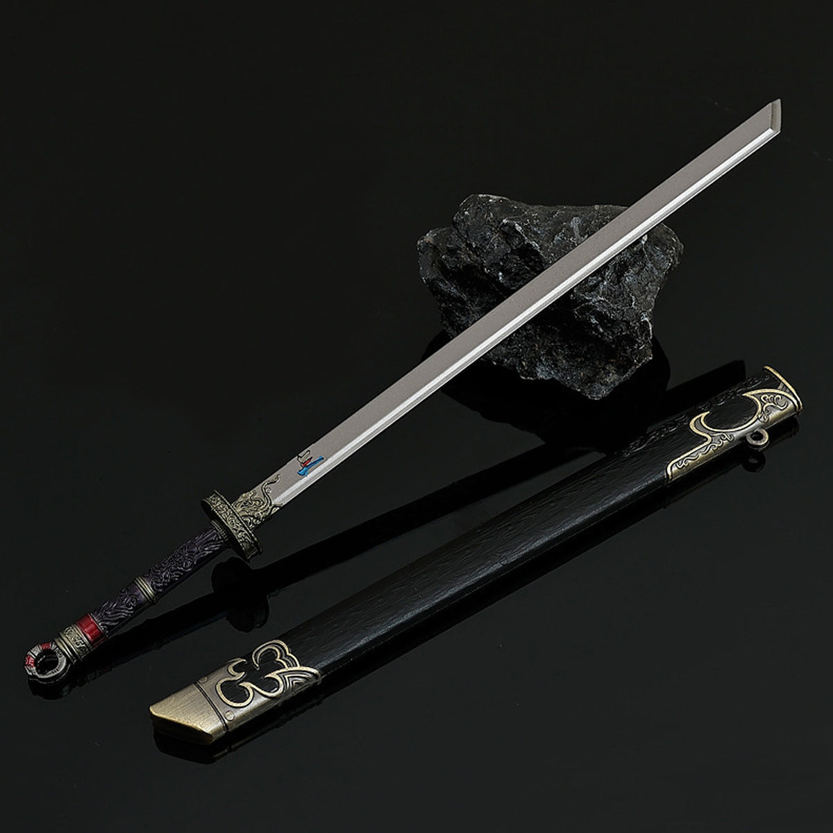 Cang Yu Tu Meng Chuan Demon Slayer Sword Alloy Replica Chinese Fantasy Anime Weapon Replica with Scabbard Non-sharp Desktop Collectible Ornament Gift
