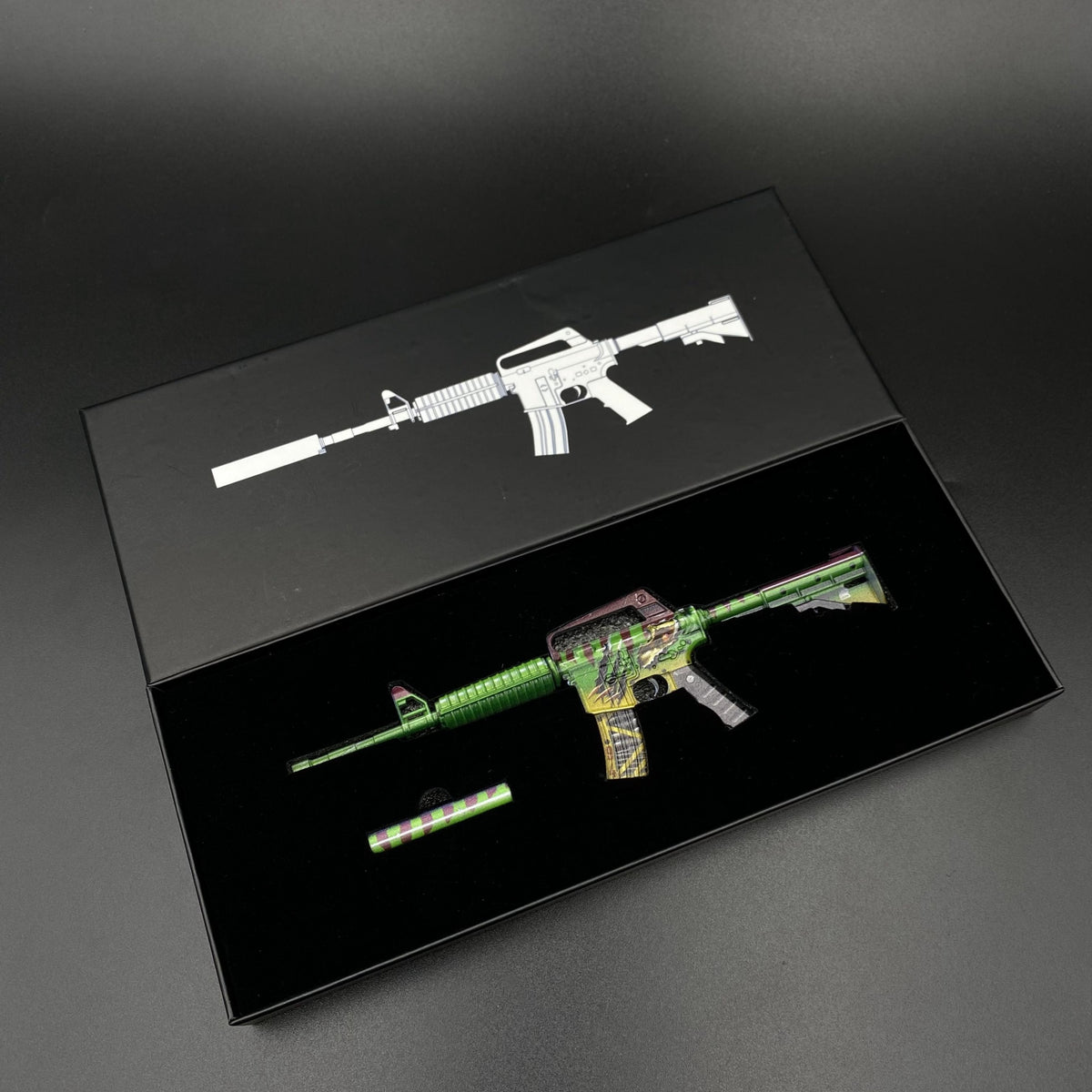 CS2 Game Peripheral - Emphorosaur-S M4A1-S Metal Replica Game Prop Collectible