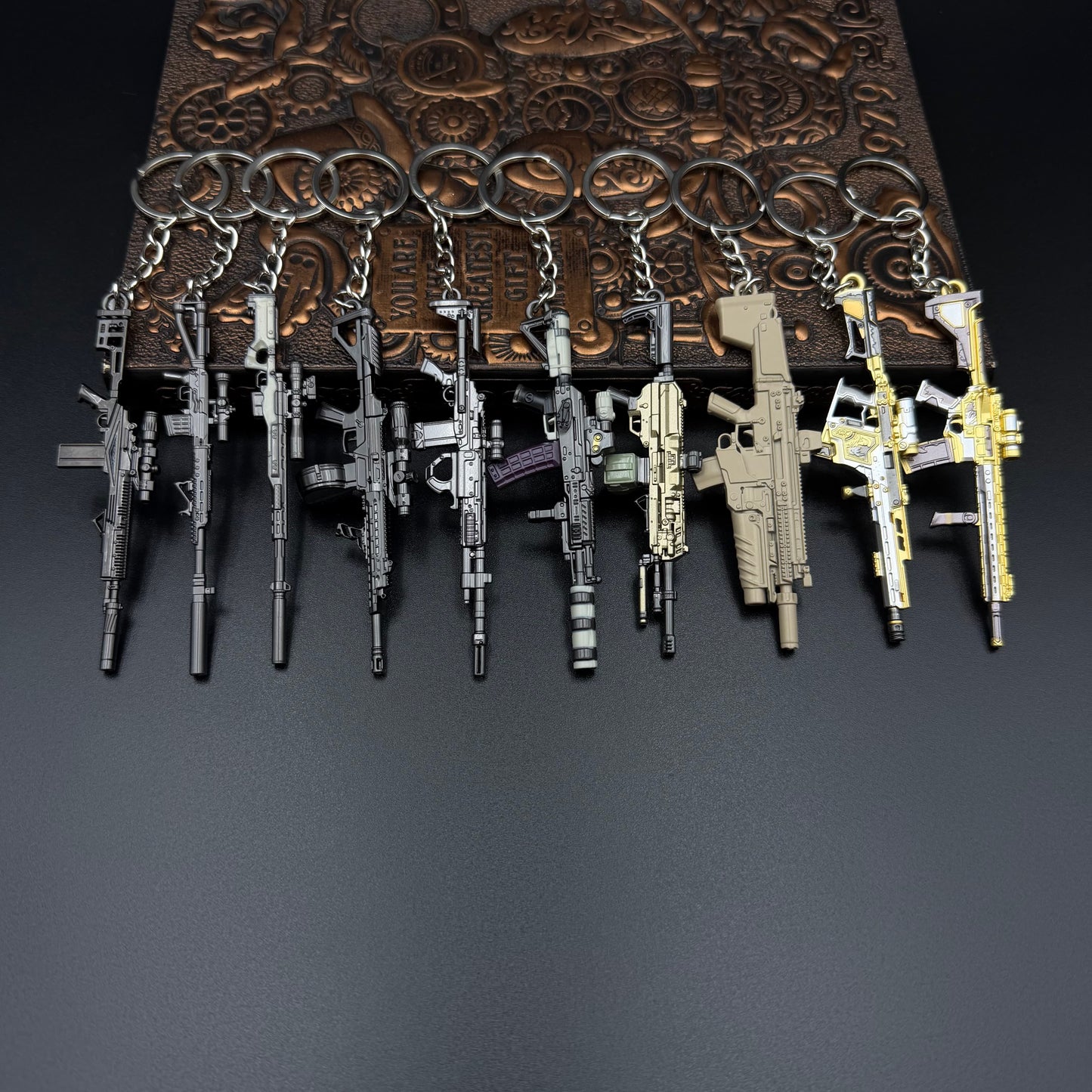 Mini Metal Gun Props Keychain - Gaming Weapon Backpack Pendant