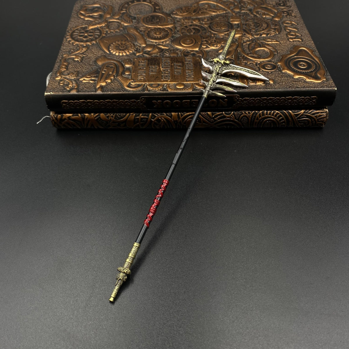 Yingshanhong Halberd Metal Replica Cang Yuan Tu Xianxia Weapon Prop Desktop Ornament
