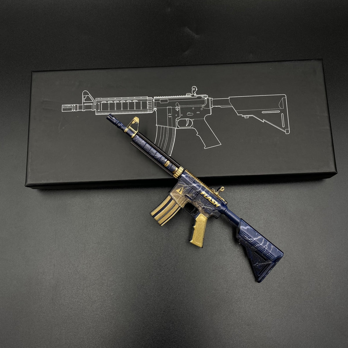 M4A4 Sheet Lightning Gun CS2 Game Replica For Collectible