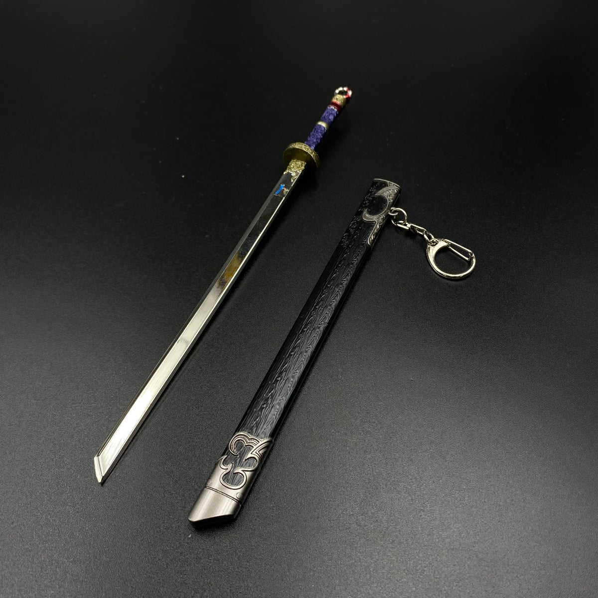 Cang Yu Tu Meng Chuan Demon Slayer Sword Alloy Replica Chinese Fantasy Anime Weapon Replica with Scabbard Non-sharp Desktop Collectible Ornament Gift