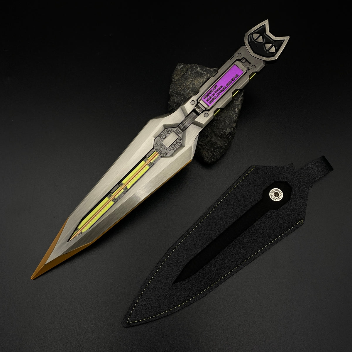 Delta Force Hackclaw Data Dagger Replica, Game Fan Collection Display Prop