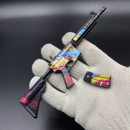 CS Game Skin M4A4 Cyber Mini Metal Game Replica For Collection