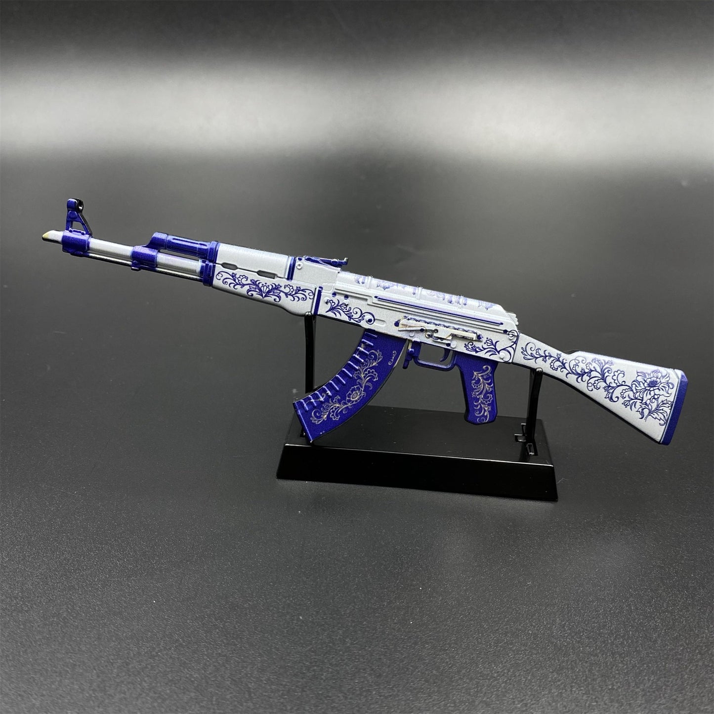 Hot Game CS2 Inheritance AK47 Metal Replica Game Prop Collectible