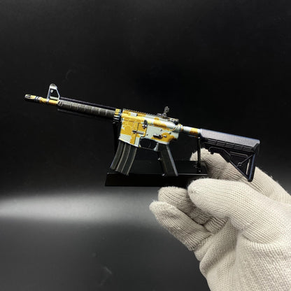 CS Game Skin M4A4 Daybreak Mini Metal Game Replica For Collection