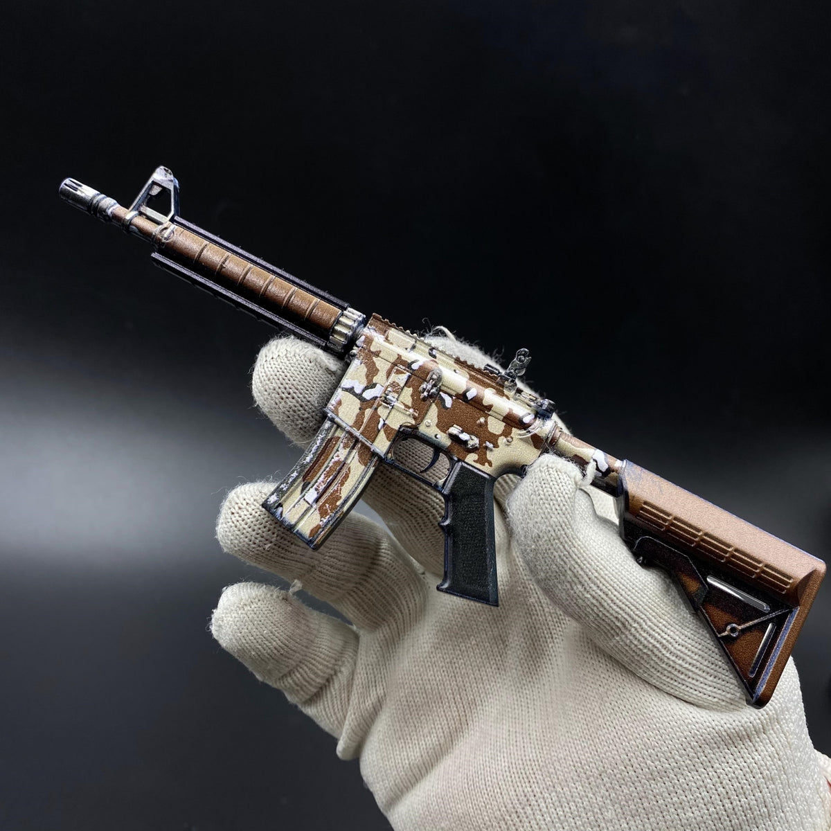 CS Game Skin M4A4 Desert Storm Mini Metal Game Replica For Collection