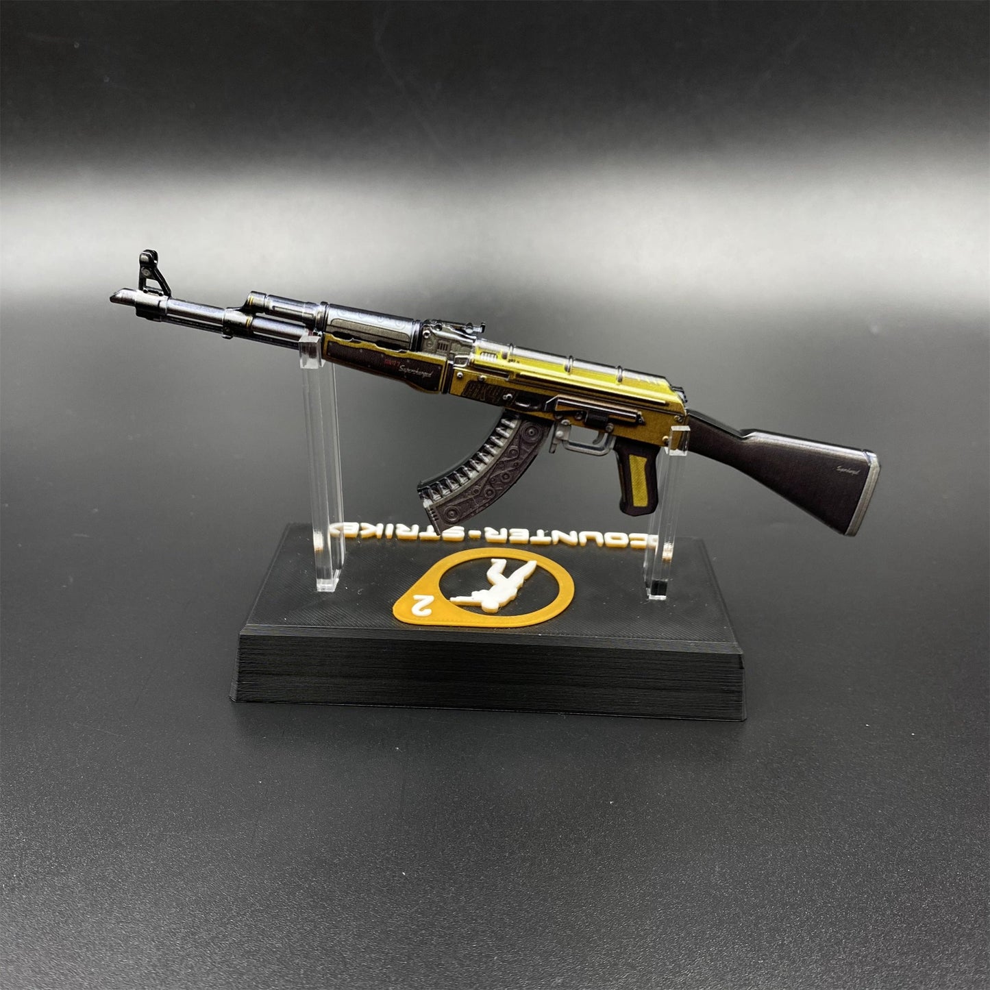 CS2 Game Peripheral - AK47 Fuel Injector Metal Replica Game Prop Collectible