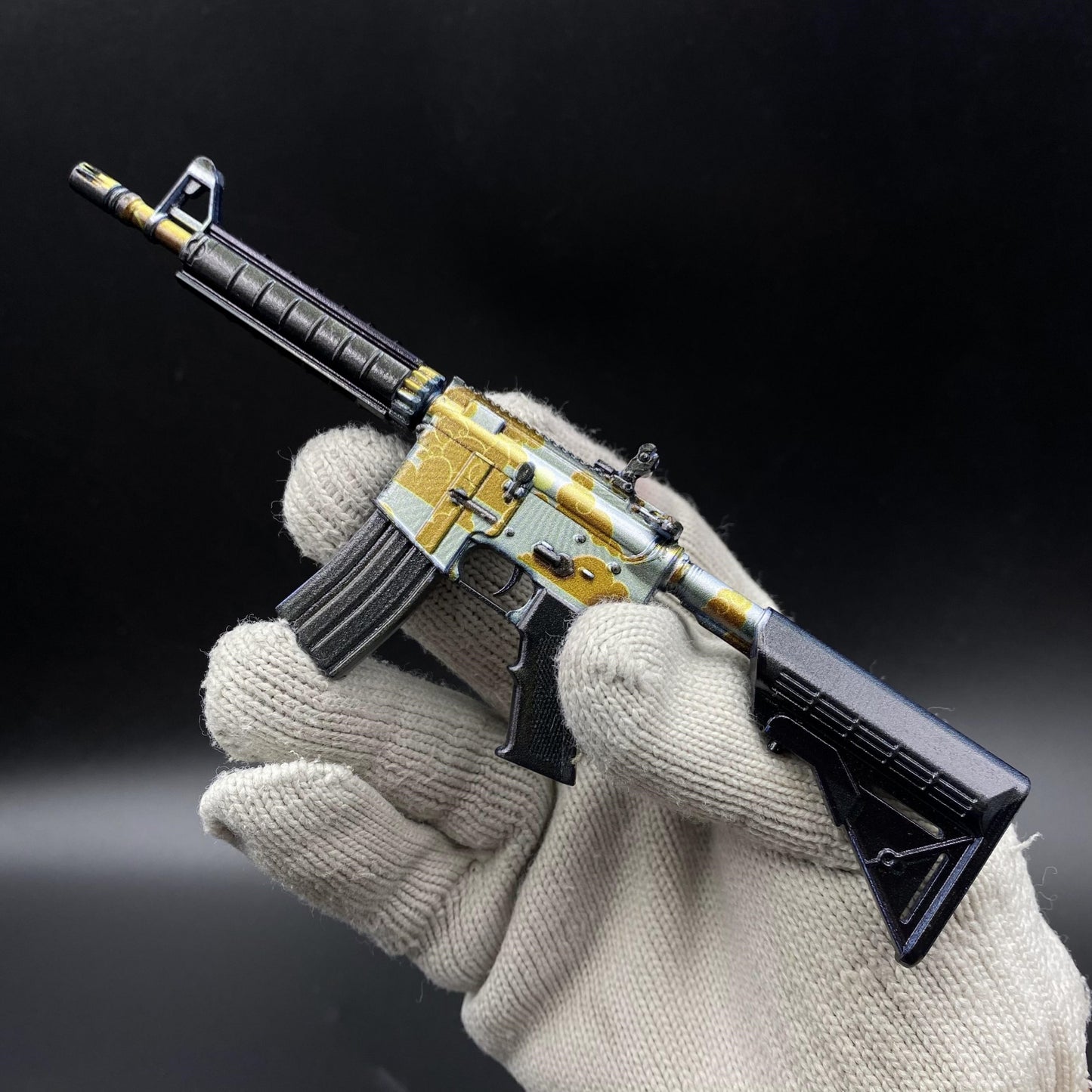 CS Game Skin M4A4 Daybreak Mini Metal Game Replica For Collection