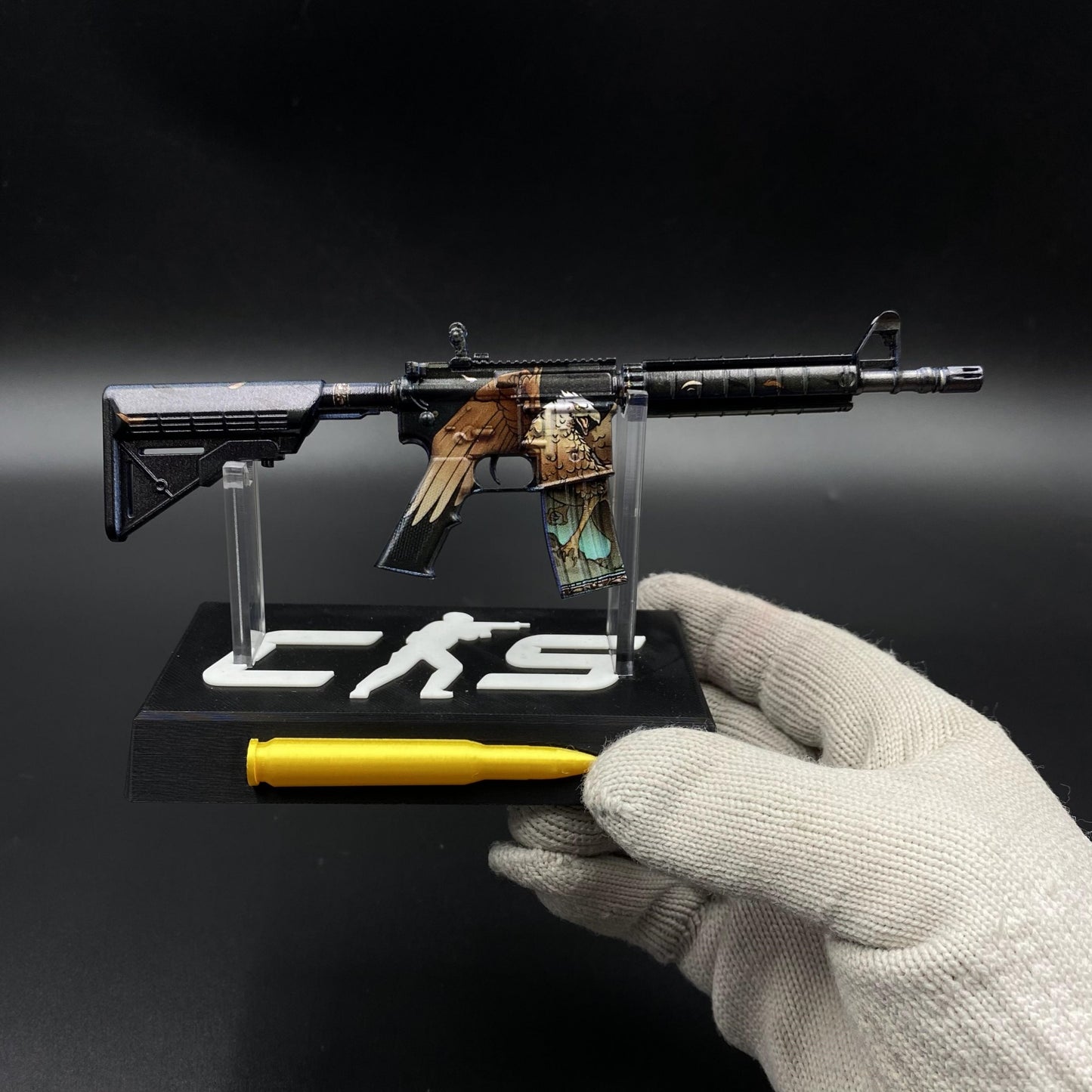 CS Hot Skin M4A4 Griffin Mini Metal Replica For Collectible