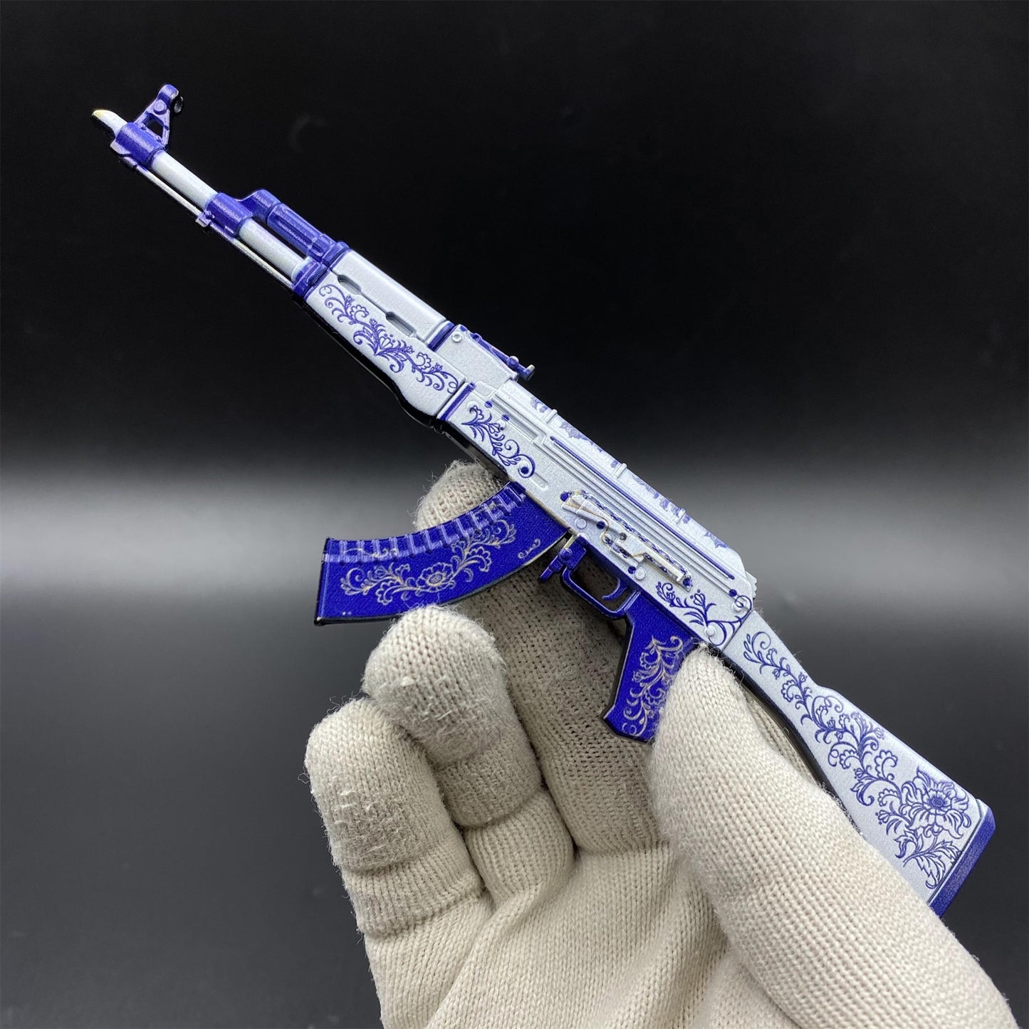 Hot Game CS2 Inheritance AK47 Metal Replica Game Prop Collectible