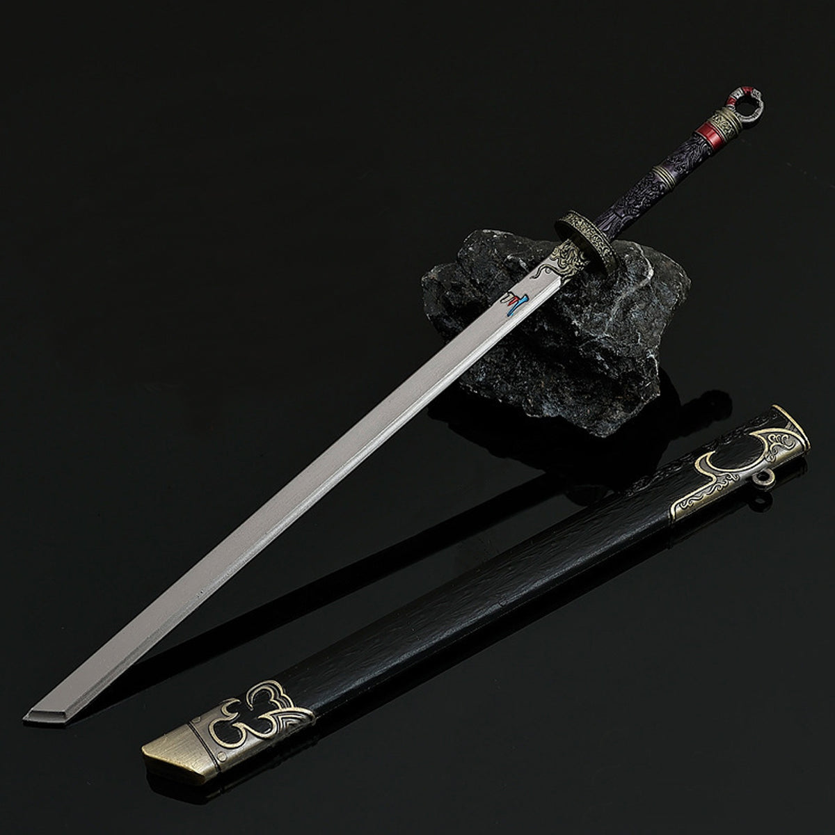 Cang Yu Tu Meng Chuan Demon Slayer Sword Alloy Replica Chinese Fantasy Anime Weapon Replica with Scabbard Non-sharp Desktop Collectible Ornament Gift