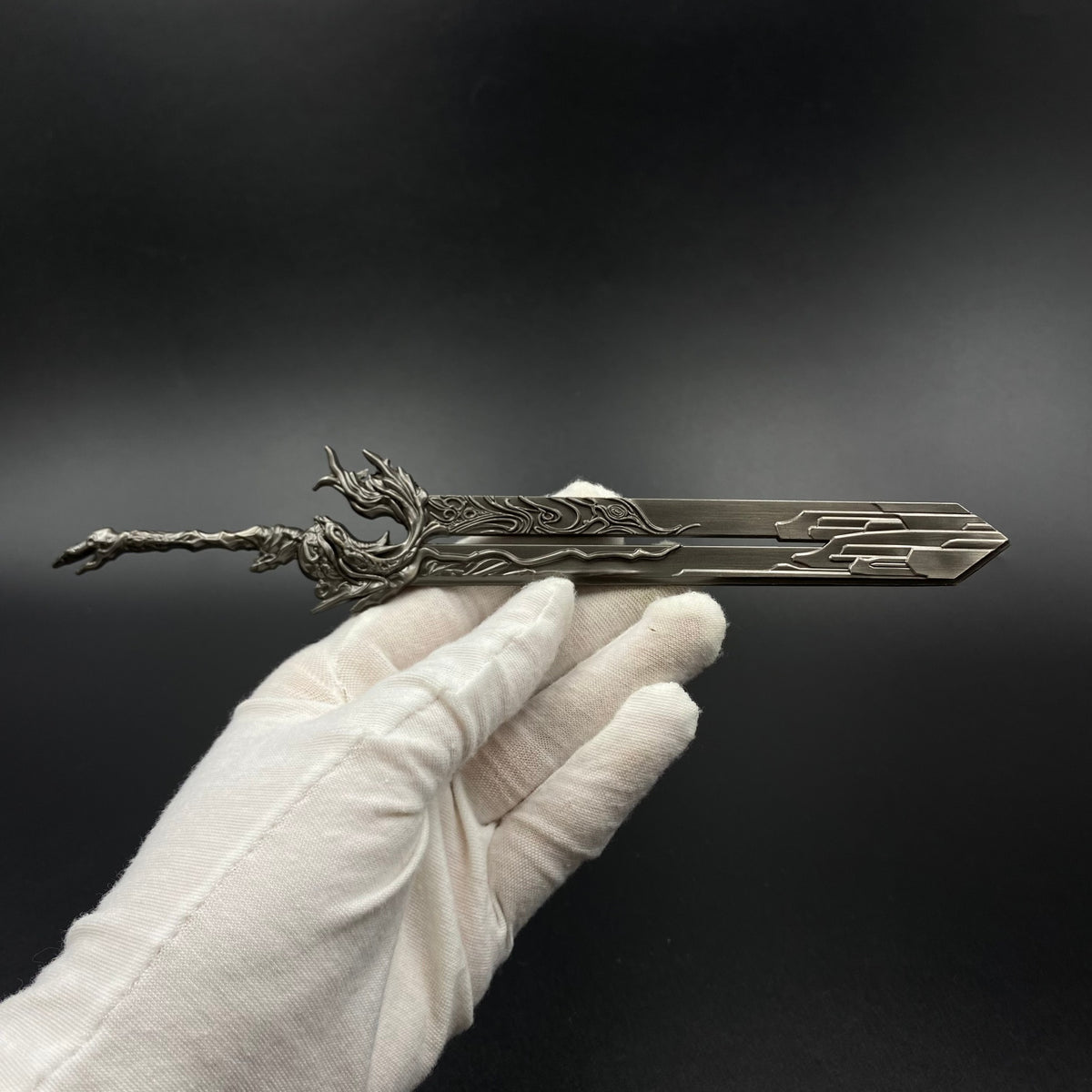 Cang Yuan Tu Zhuo Yin Sword Prop Replica Fantasy Sword Prop