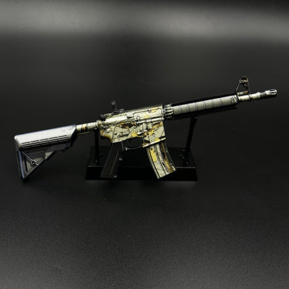 CS Hot Skin M4A4 Modern Hunter Mini Metal Replica For Collectible