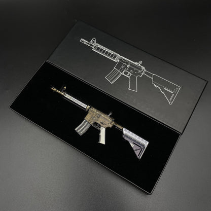 CS Game Skin M4A4 Royal Paladin Mini Metal Game Replica For Collection