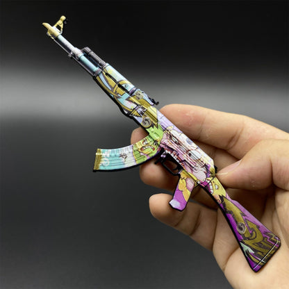 Metal Tiny CS2 Hot Skin B the Monster AK47 Gun Miniature For Collection