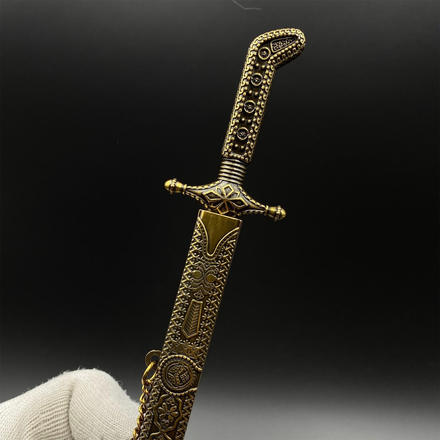 Arabian Scimitar Metal Miniature Classical Middle Eastern Sword Collection