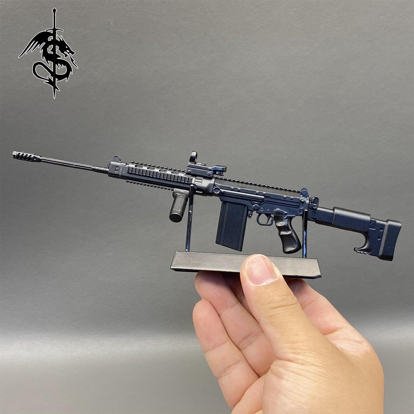 1:5 Arena Breakout Metal Tiny FAL Rifle Miniature