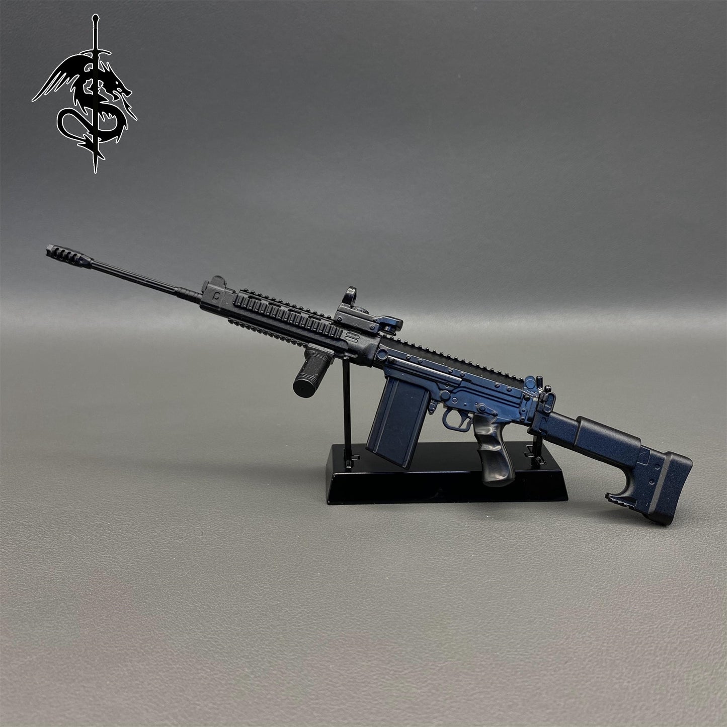 1:5 Arena Breakout Metal Tiny FAL Rifle Miniature