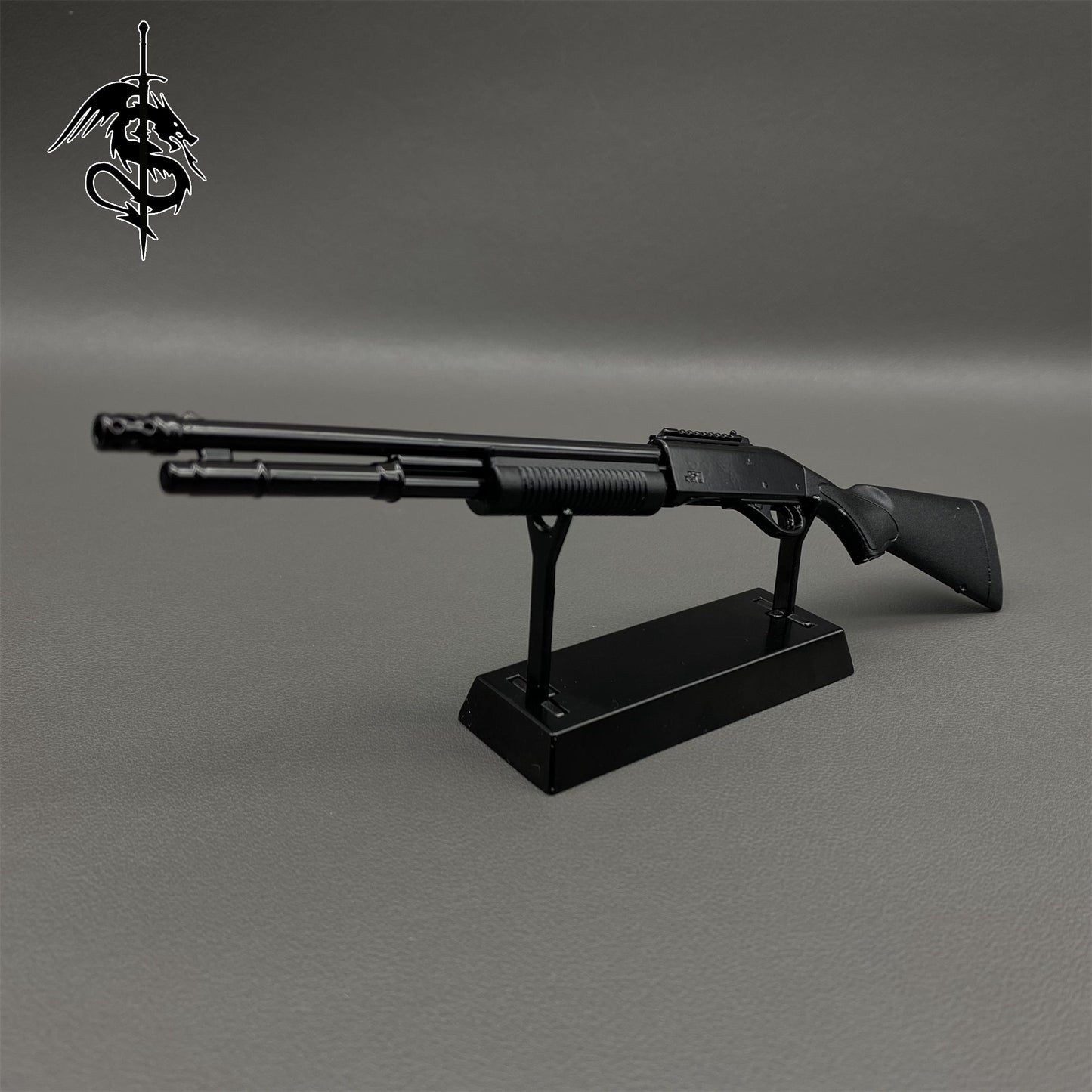 1:5 Arena Breakout Metal Tiny M870 Shotgun Miniature