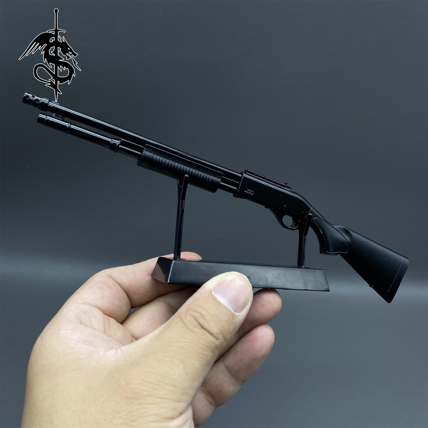 1:5 Arena Breakout Metal Tiny M870 Shotgun Miniature