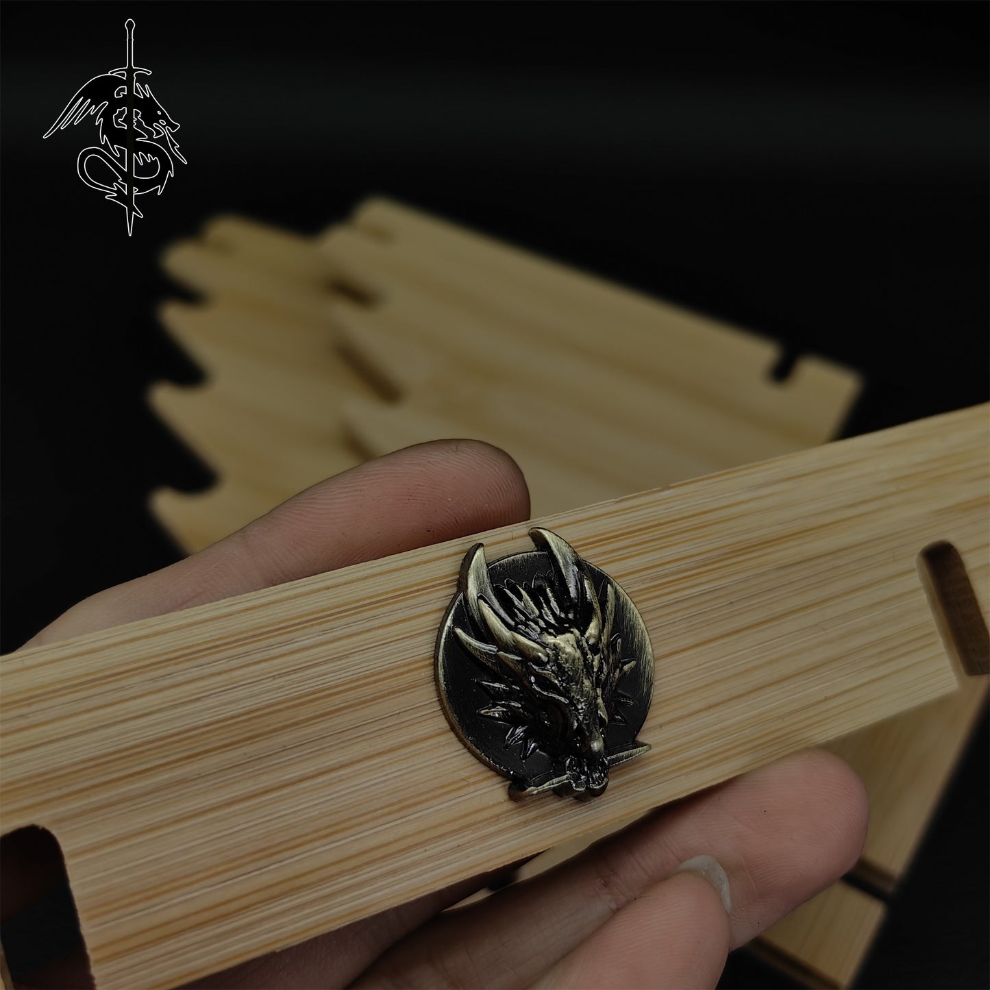 Small Dragon Head 4-layer Bamboo Wood Stand 