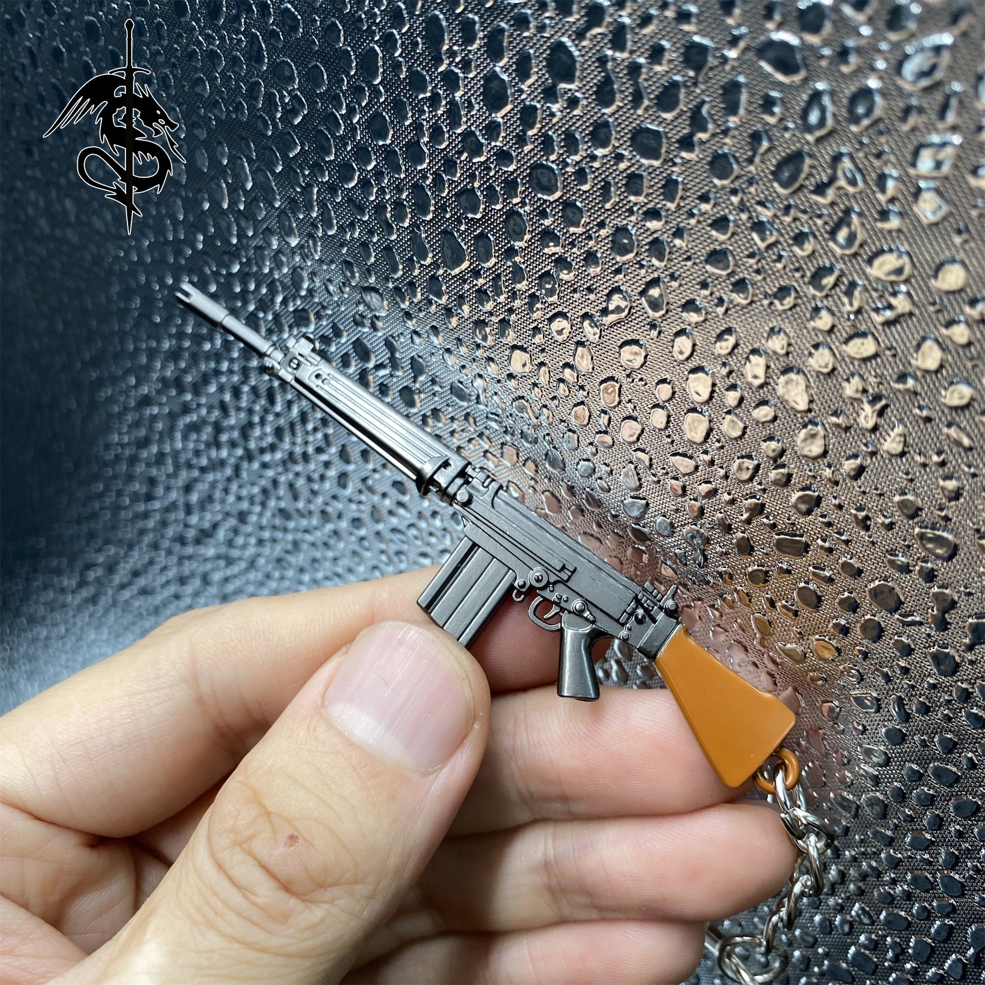 Assault Rifle Keychain Gun Keychain – Miniwarrior