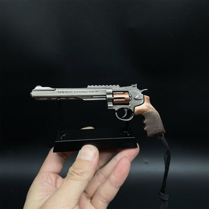 Tiny Gun Bison Revolver S&M 500 Metal Replica 