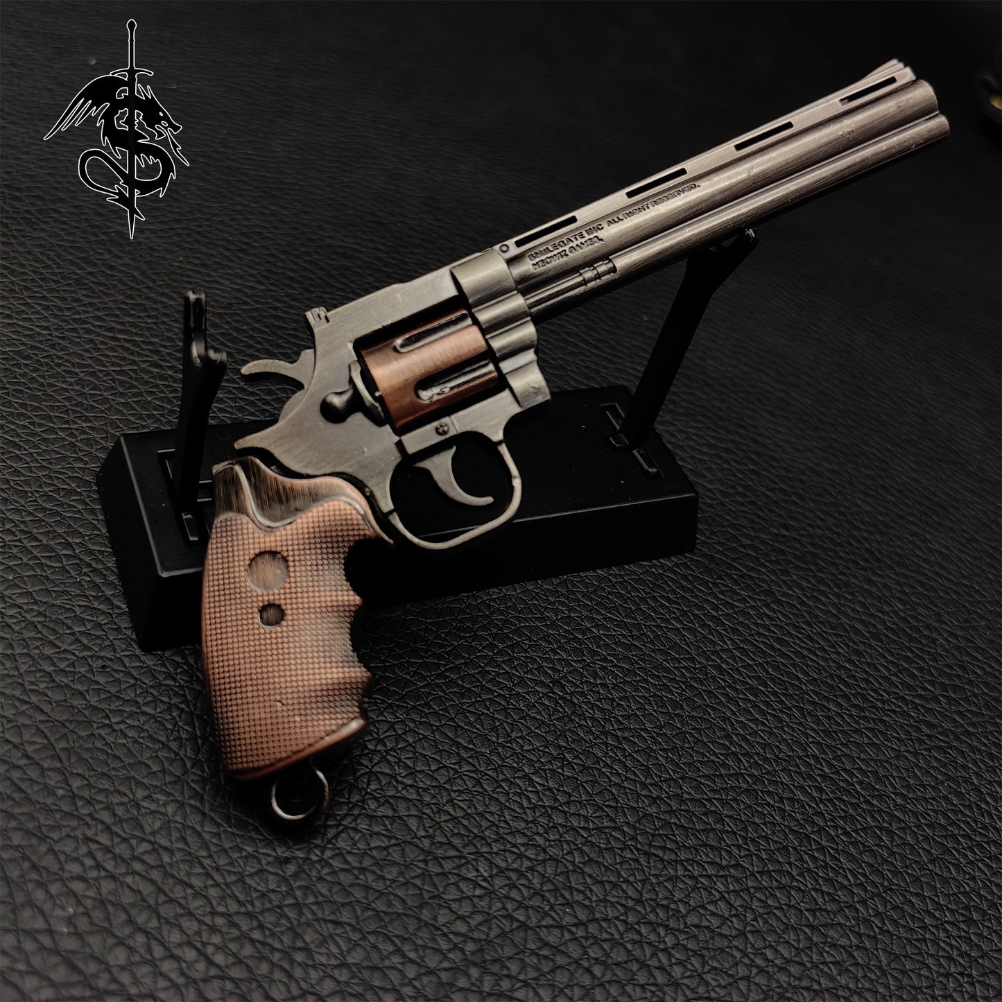 World Famous Tiny Gun Bison Revolver Metal Replica 