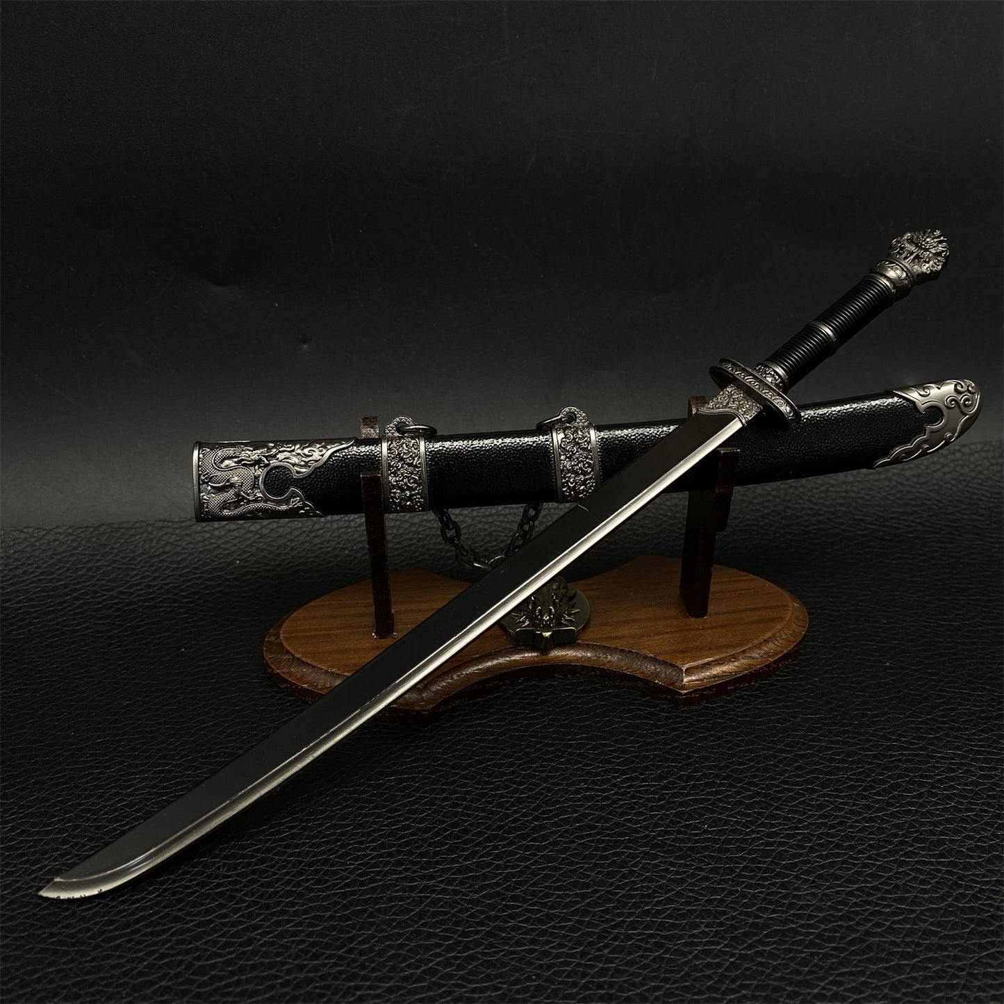 The Lost Tomb Black Gold Ancient Knife Metal Replica