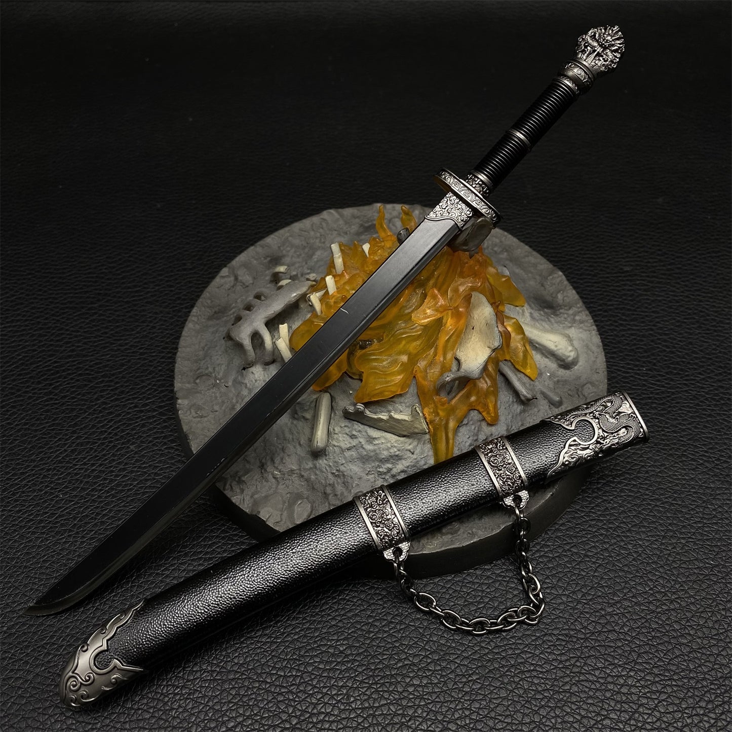 The Lost Tomb Black Gold Ancient Knife Metal Replica