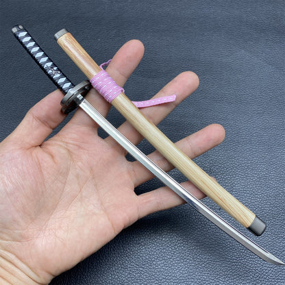 GOT Jin Sakai's Blade of the Immortal & Island Keeper Katana Metal Miniature
